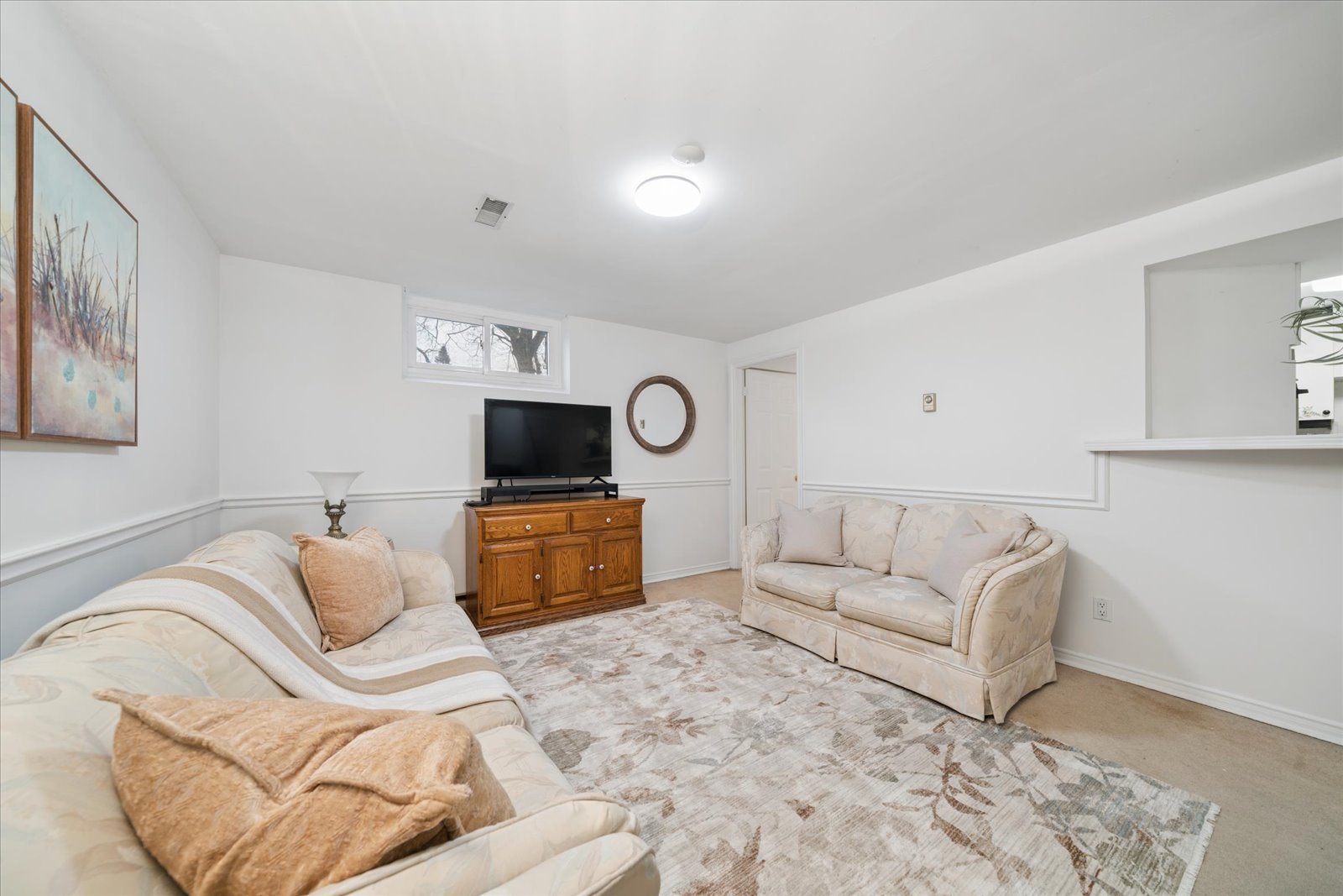 2 Valleycrest Ave