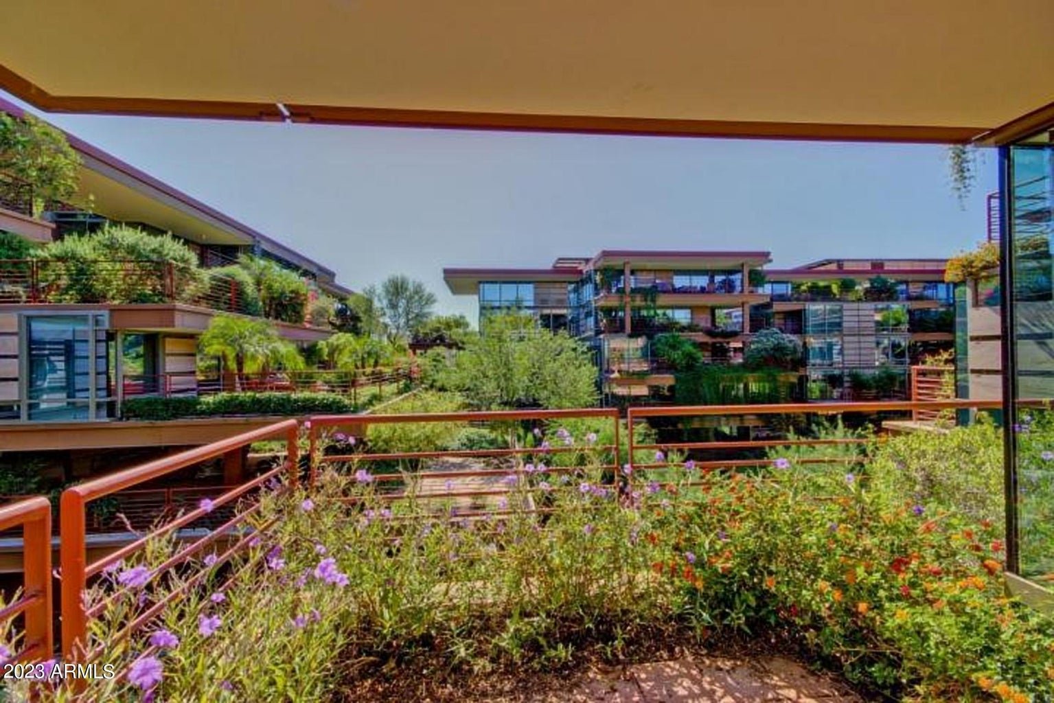 7131 E Rancho Vista Dr, #5001