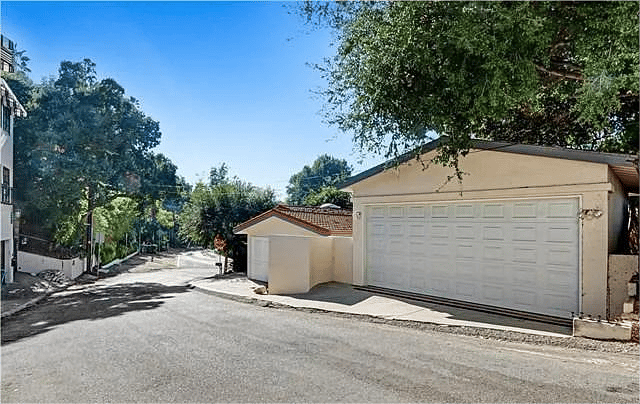 Mid-Century Charm Meets Natural Beauty in Nichols Canyon