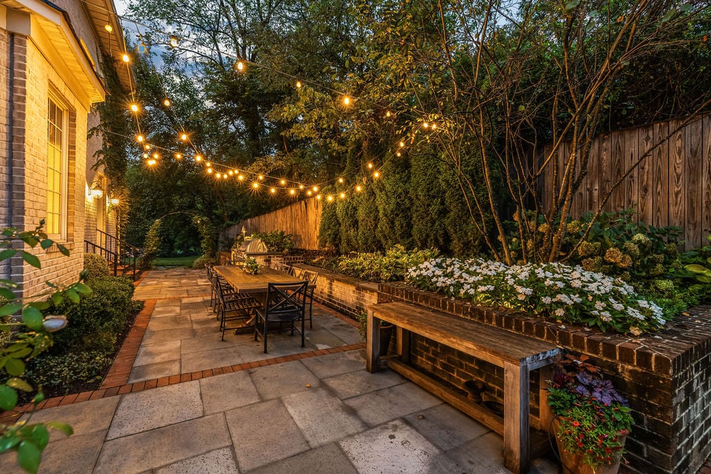 Stunning Hayfields Manor Home
