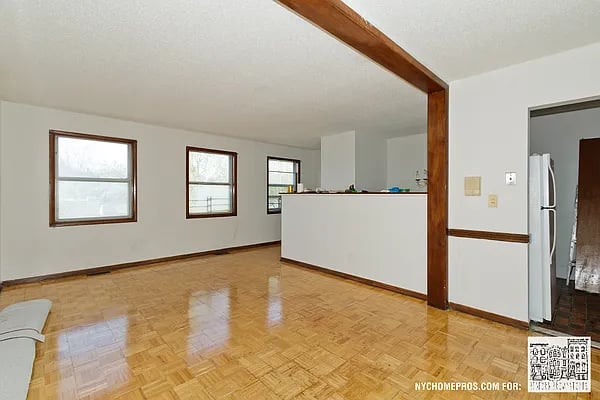 632 Lexington Avenue