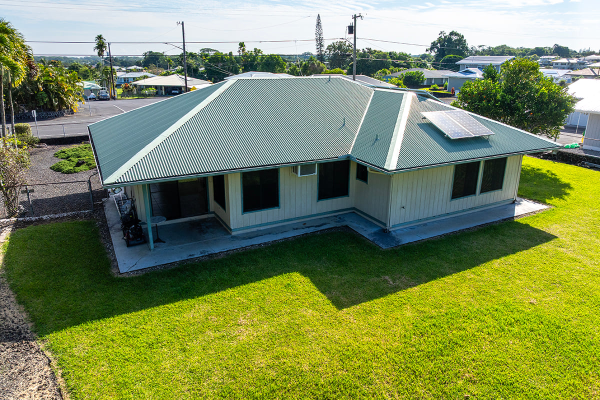 20 Naniakea St., Hilo HI