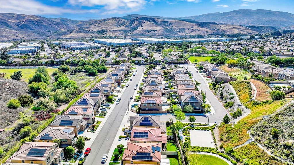 8967 Sunshine Valley Way