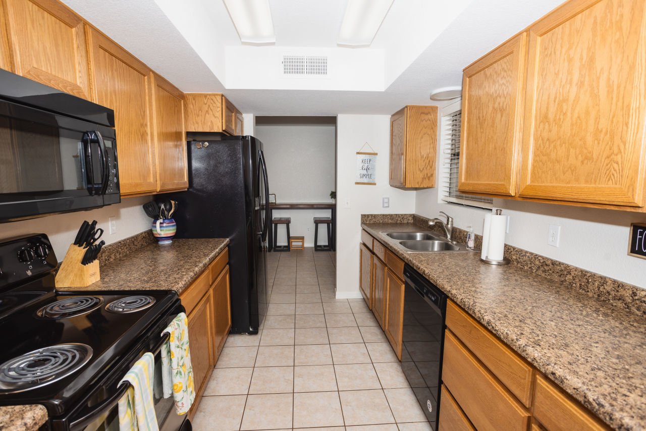 3376 Hornet Bay N