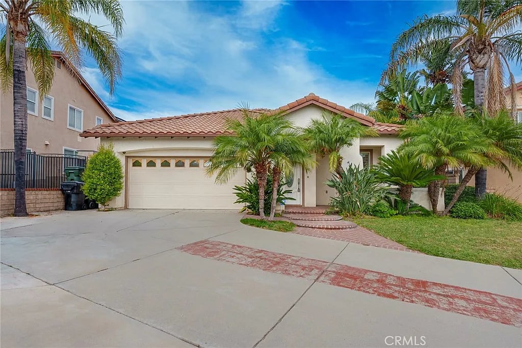 12166 Wembley Ct