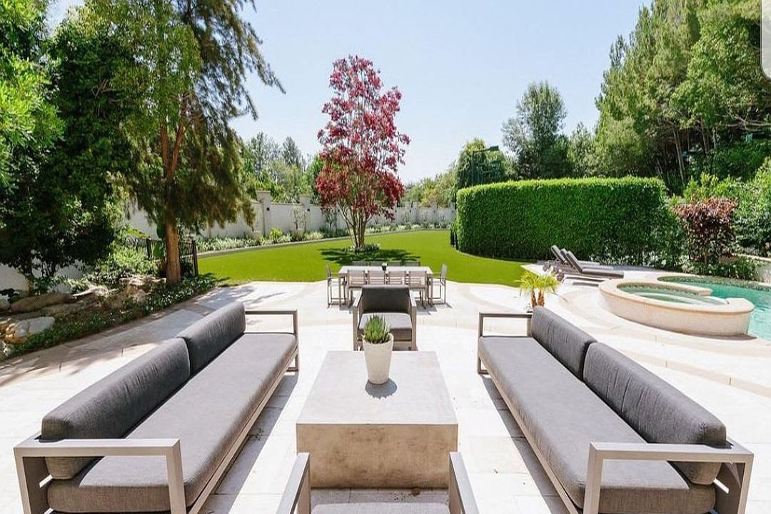 Oasis Chateau