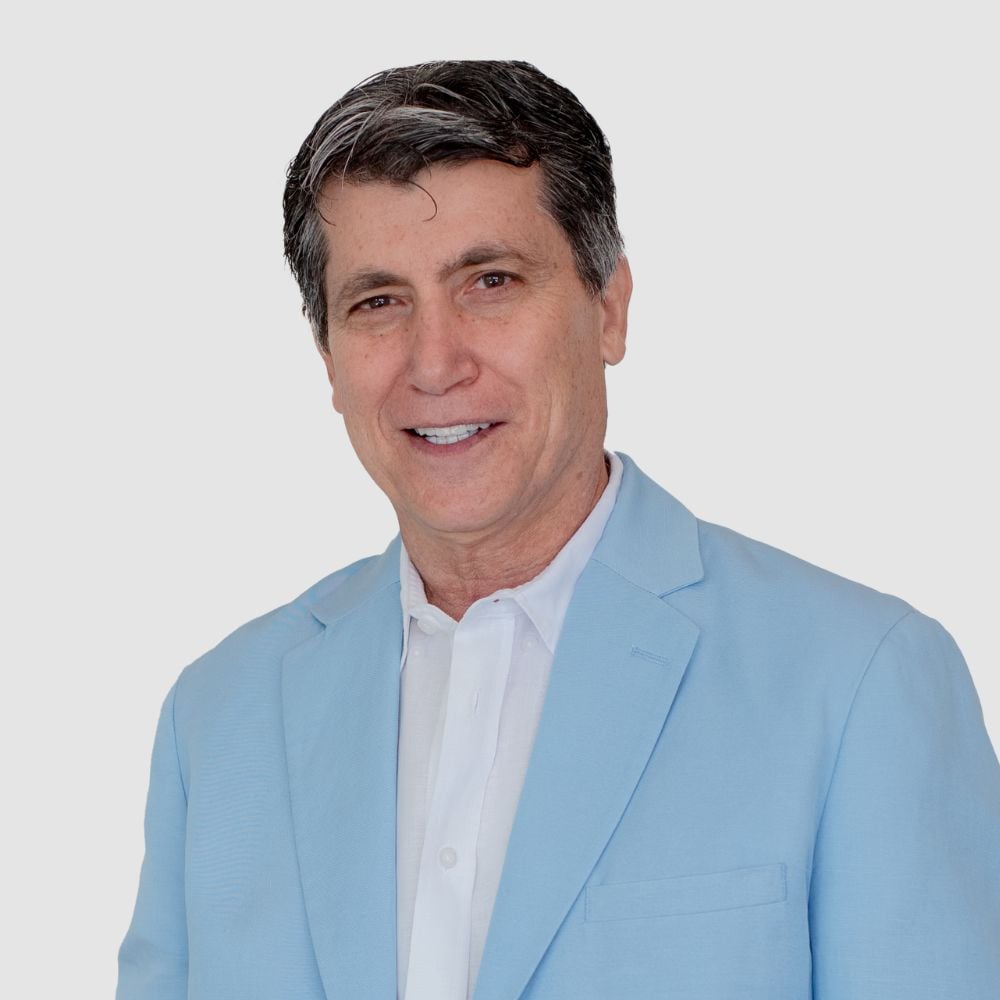 Afshin Sadeghi Scottsdale, AZ Real Estate Agent Headshot