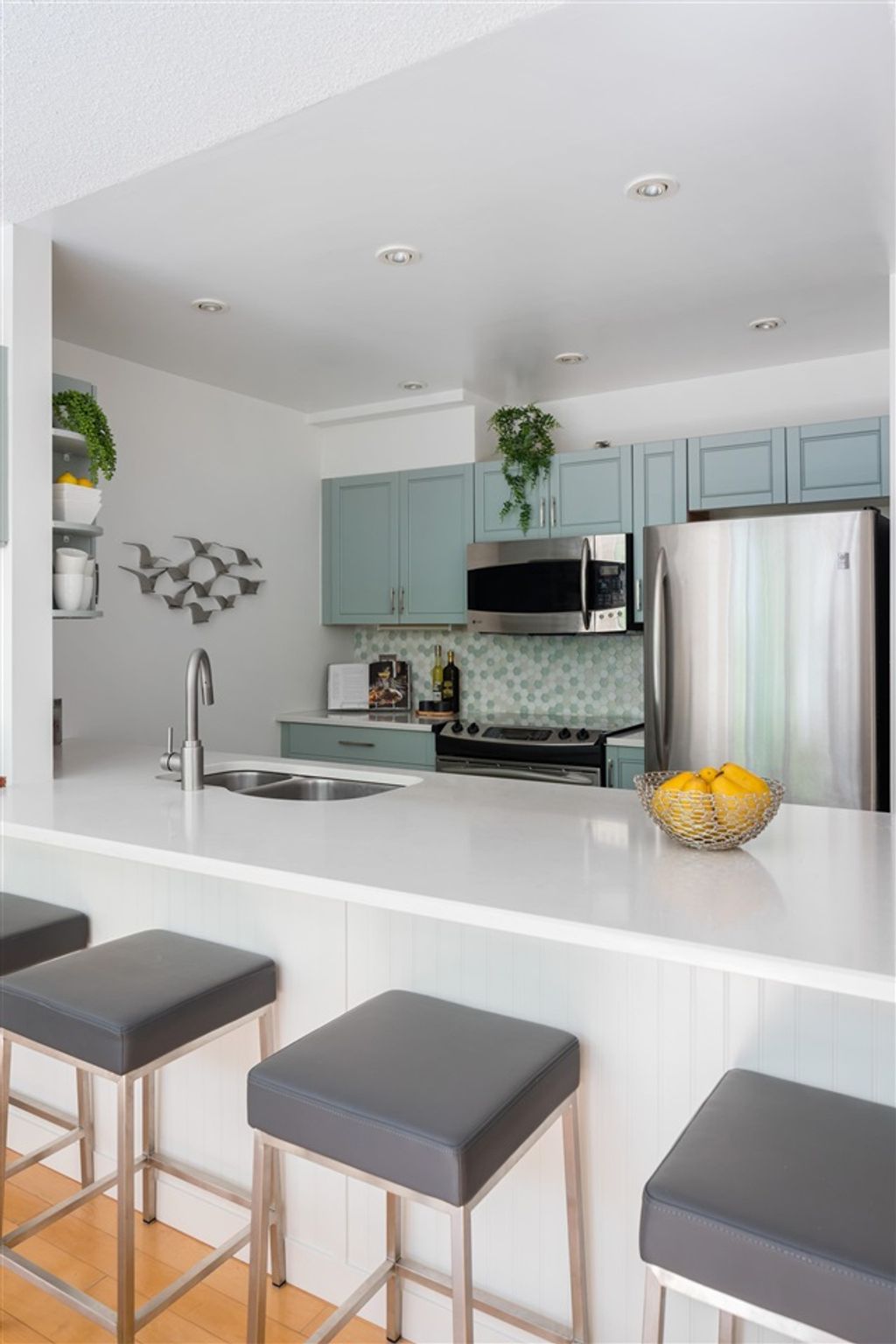 1279 Nicola St #101