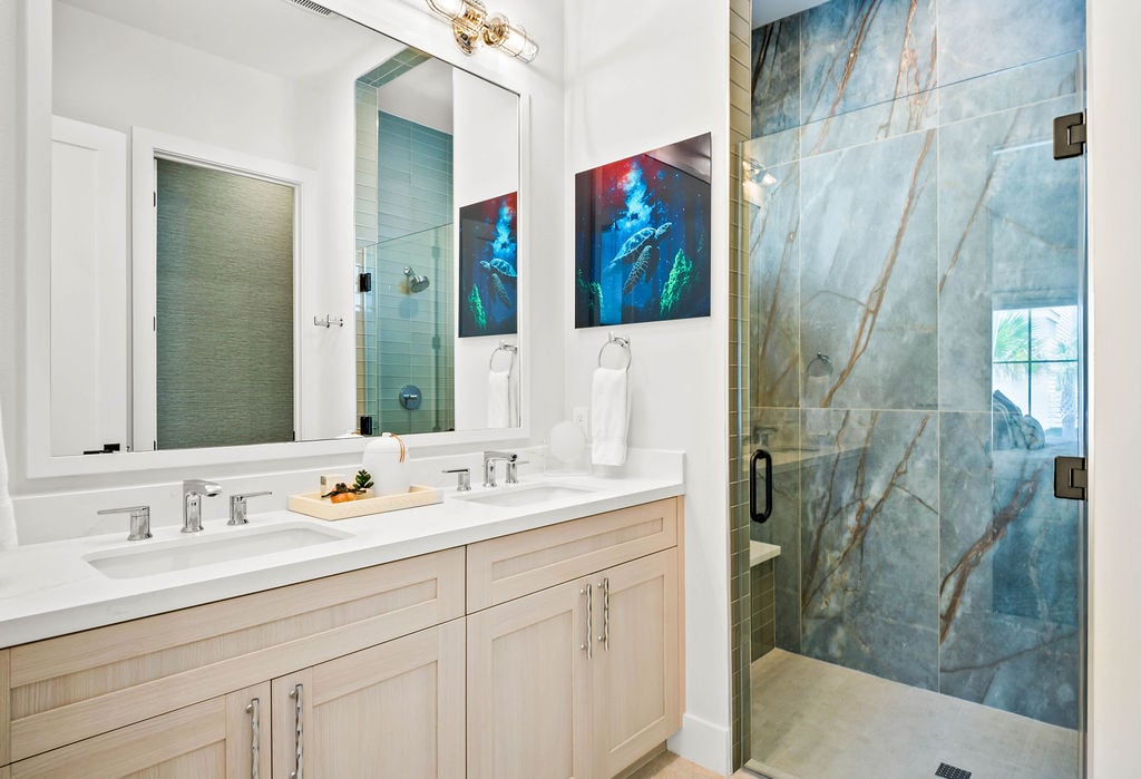 Coastline Drive - Custom Residence 