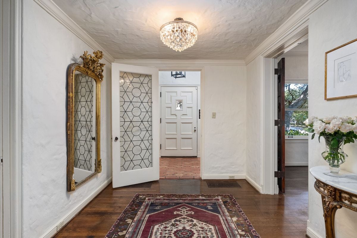 Historically Significant Spanish Revival in Monte Vista