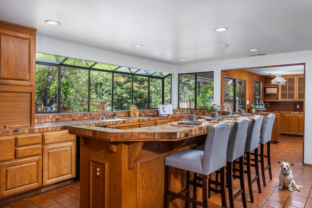 216 Castle Glen Rd