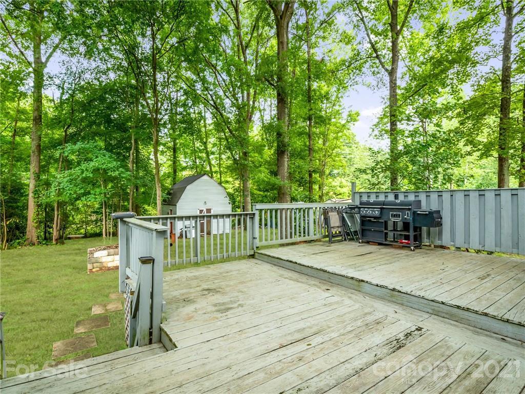 4520 Gaynelle Dr
