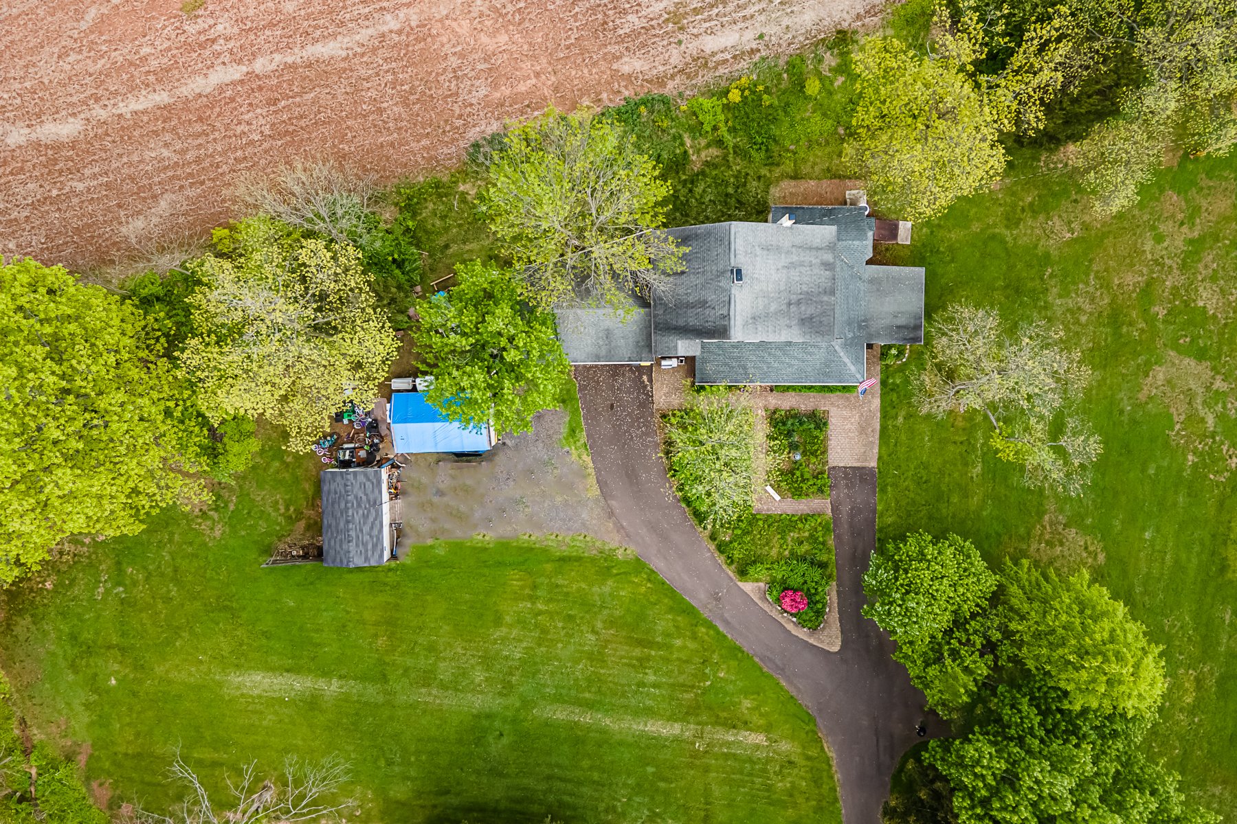 490 Fretz Road