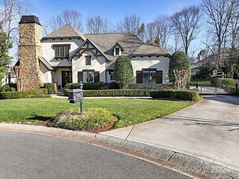 16605 America Cup Rd