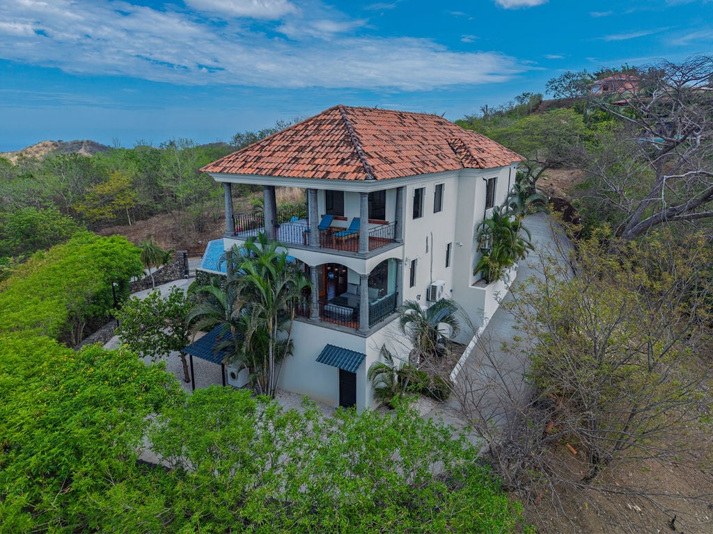 Casa de Estrellas | Elegant 4BR Ocean View Home in Pacific Heights, Potrero