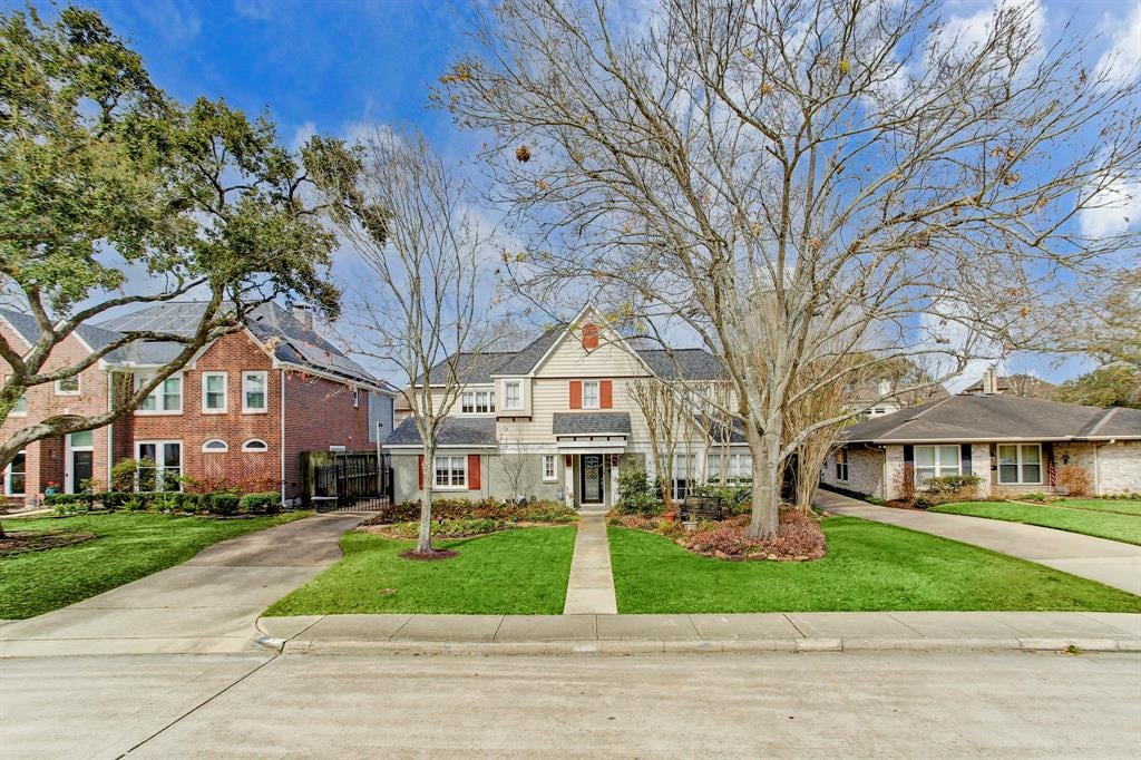 3730 Bellefontaine St