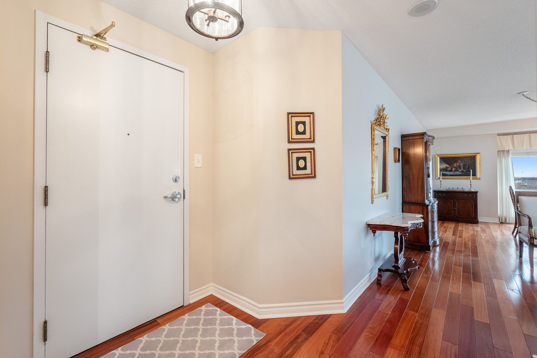 101 Subway Cres #311