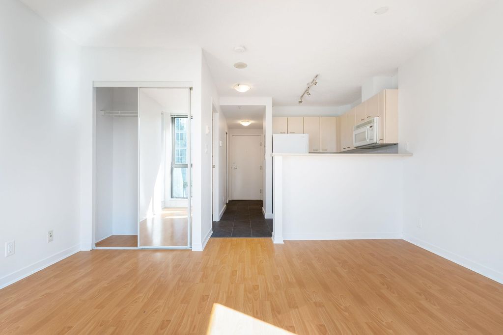 1331 Alberni St, #509
