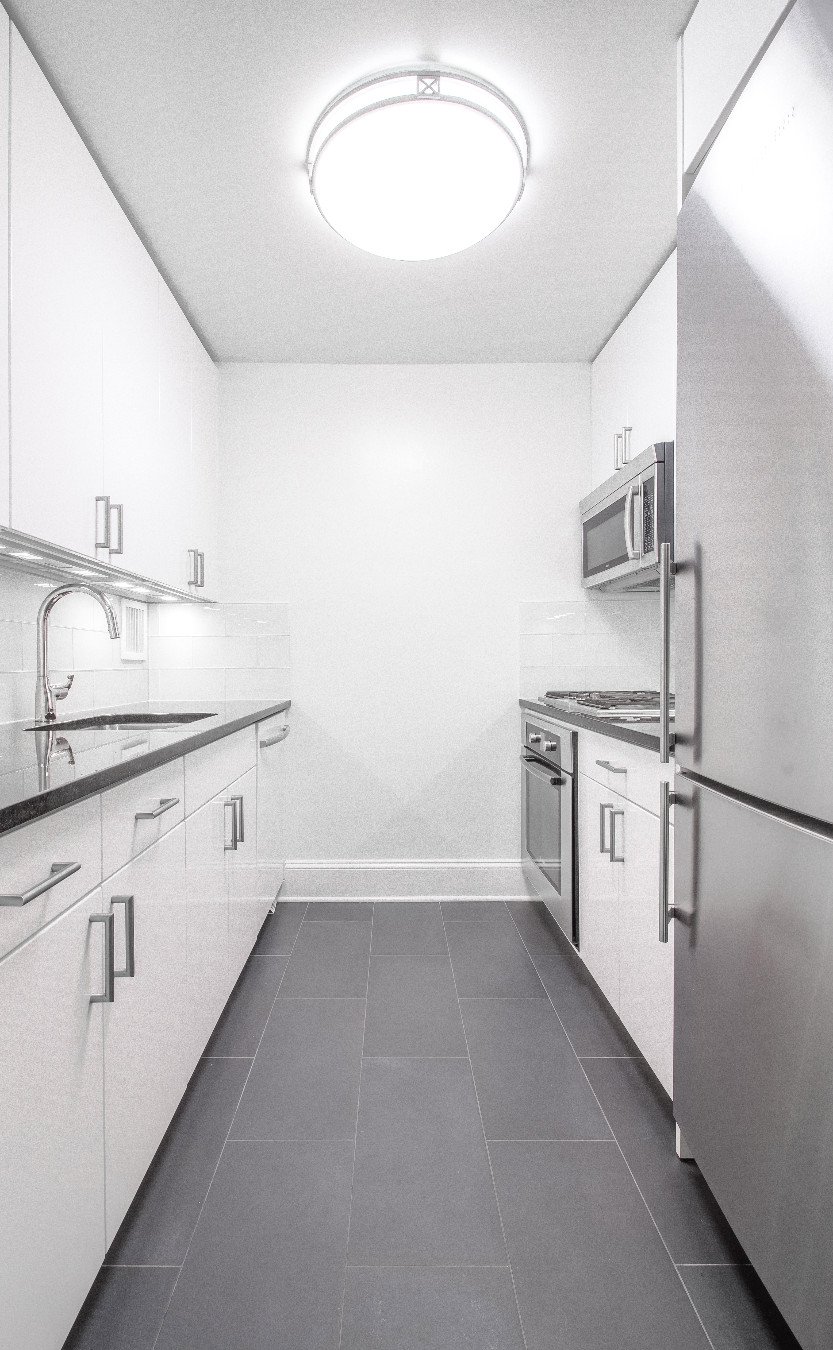 300 East 64th Street, #6G