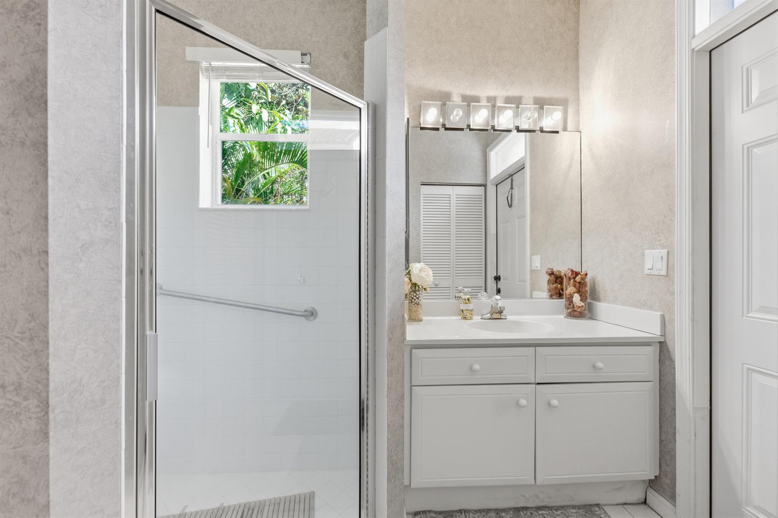 2495 NW 66th Dr