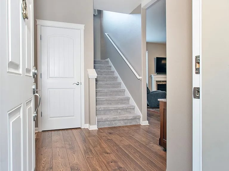 4552 Colleen Street SE