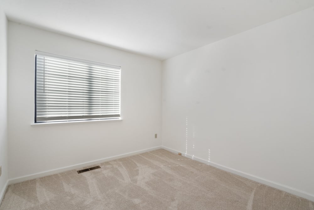 8 Starling Dr