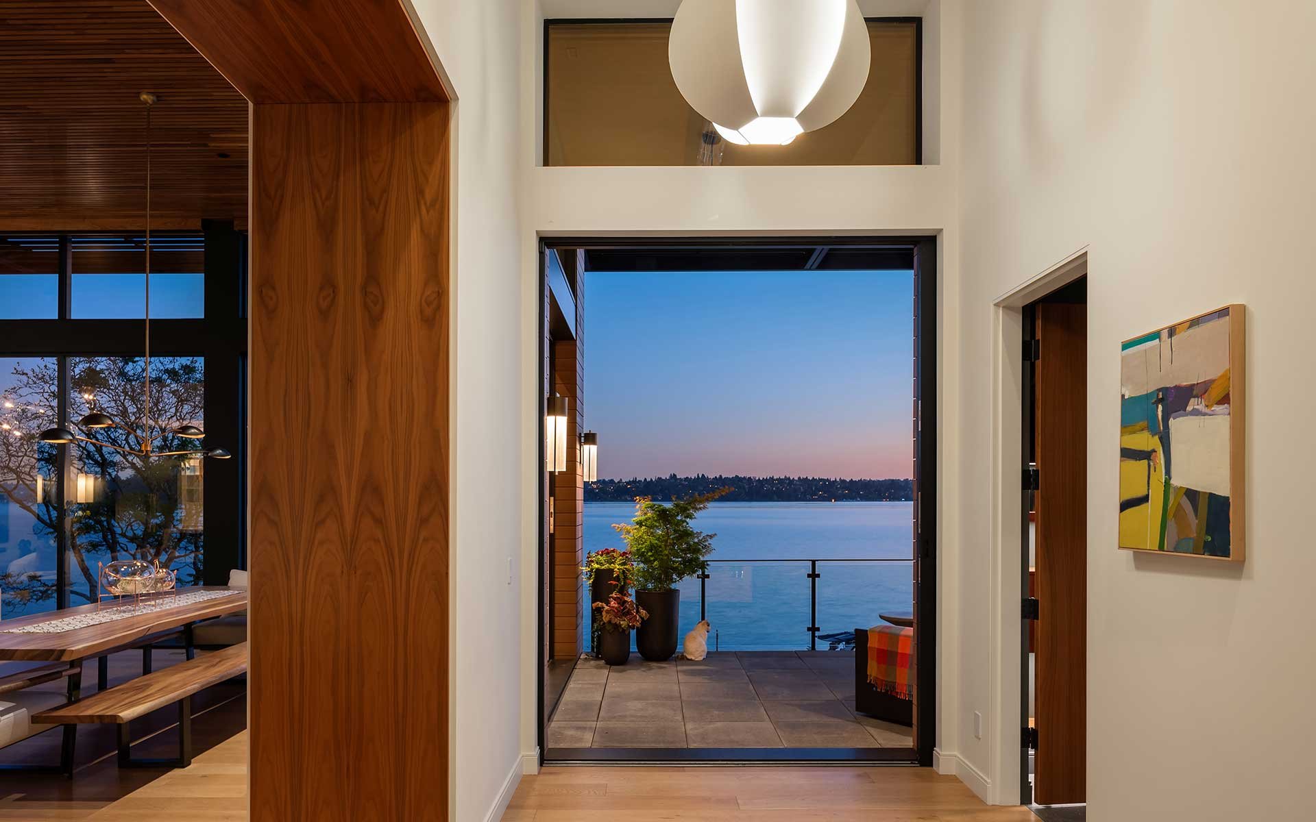 An Extraordinary Expression of Modern Waterfront Living on Mercer Island