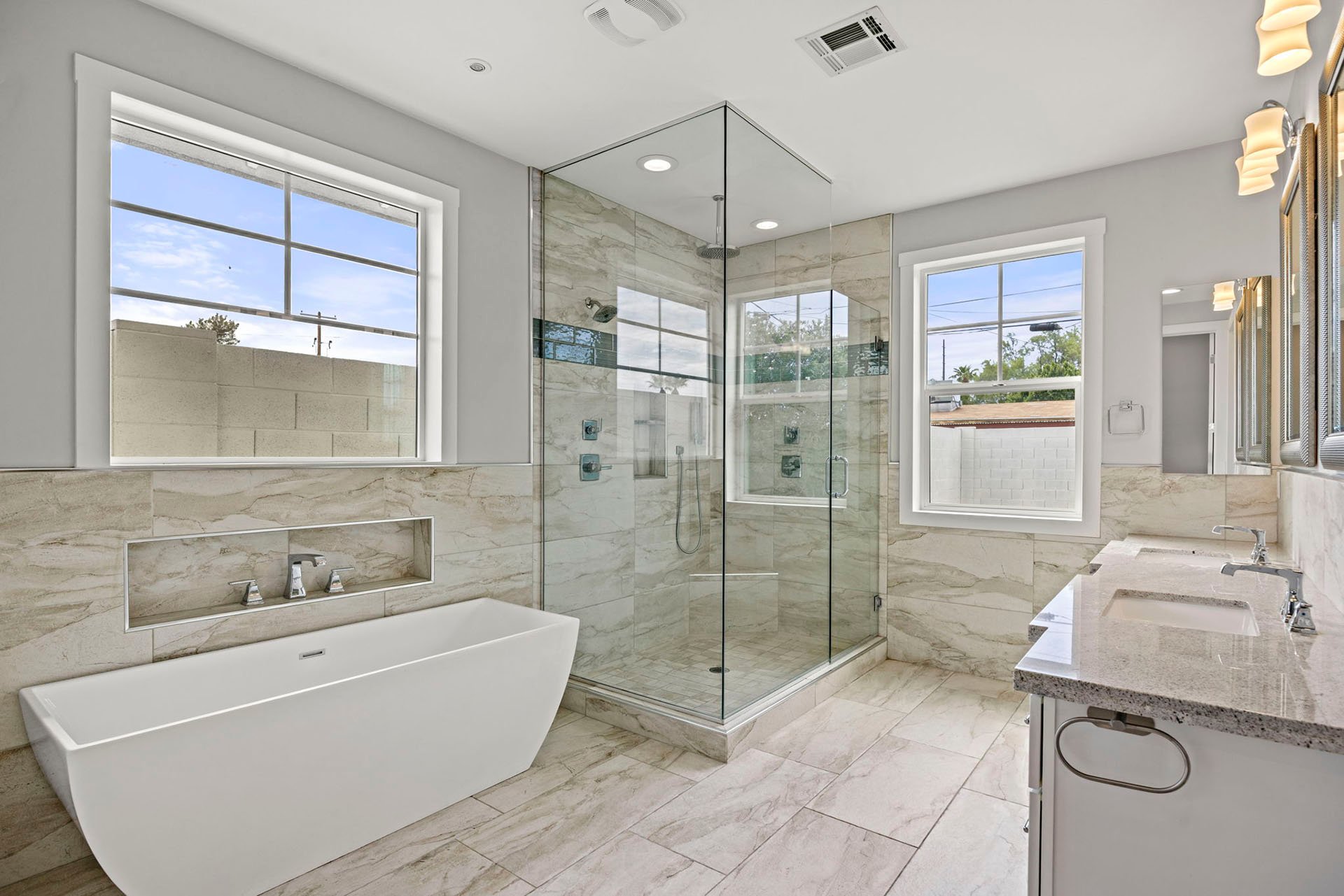 3412 N KACHINA Lane