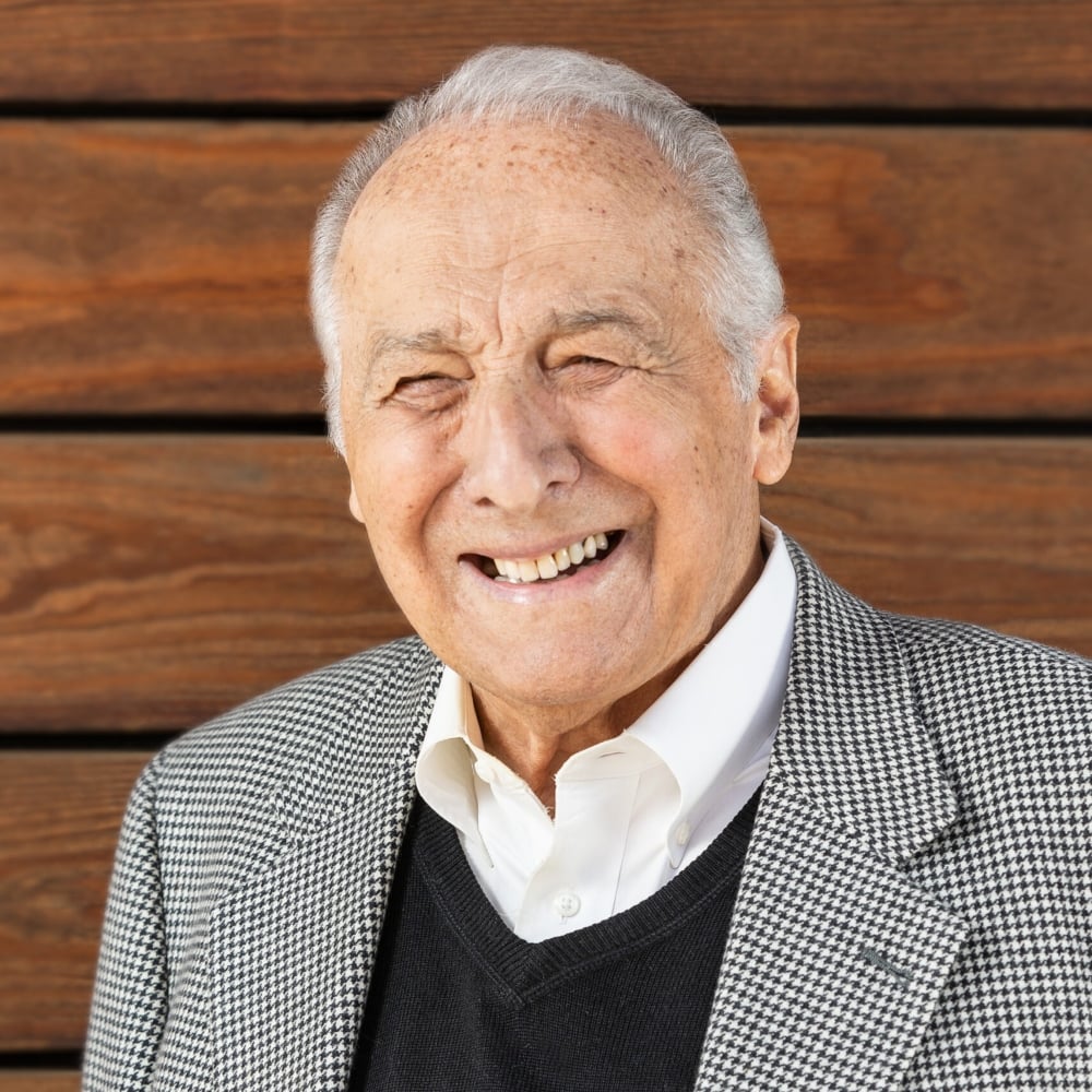Guy Donahue photo