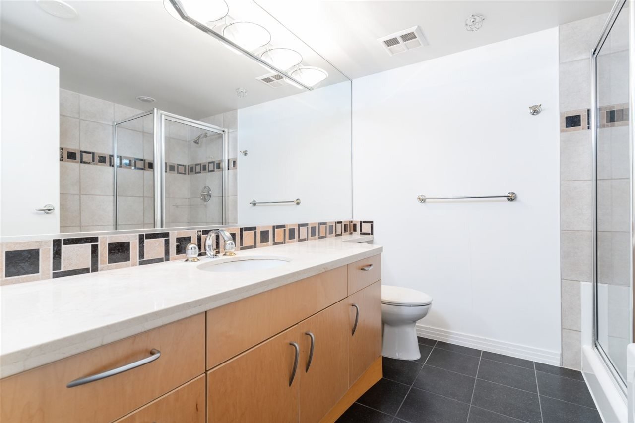 1199 Marinaside Cres, #1503
