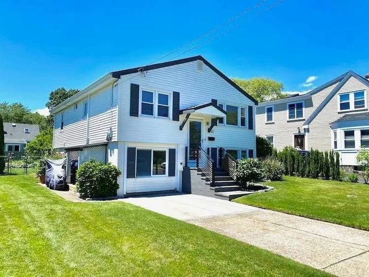 83 Eustis Ave