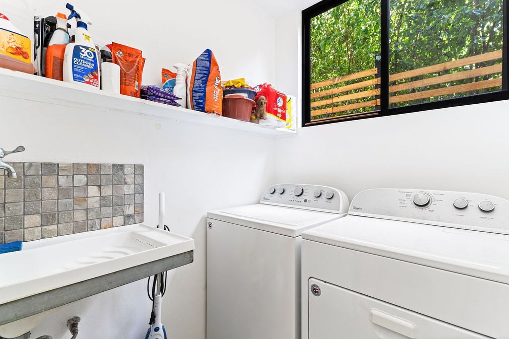 Casa Oasis | Modern Tropical Living Minutes from Tamarindo
