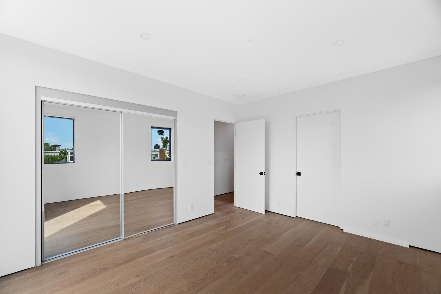 726 Howard St, Marina Del Rey