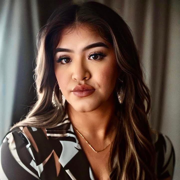 Amy Sanchez photo