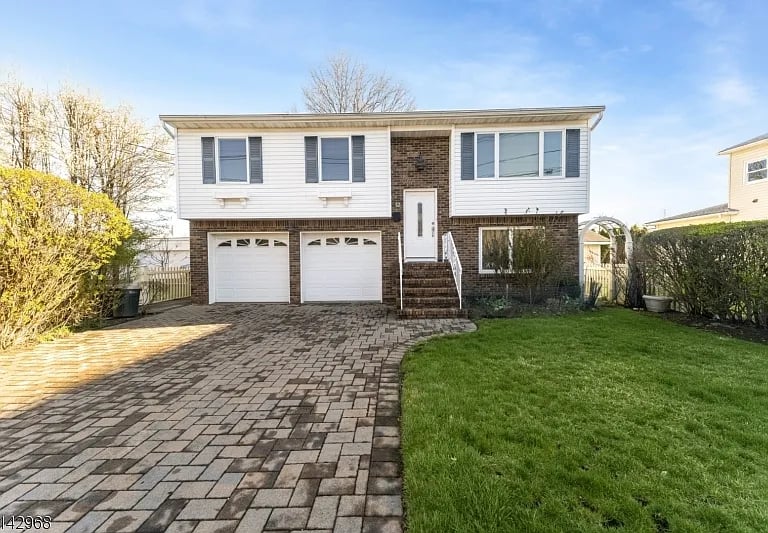 12 Tremont Pl