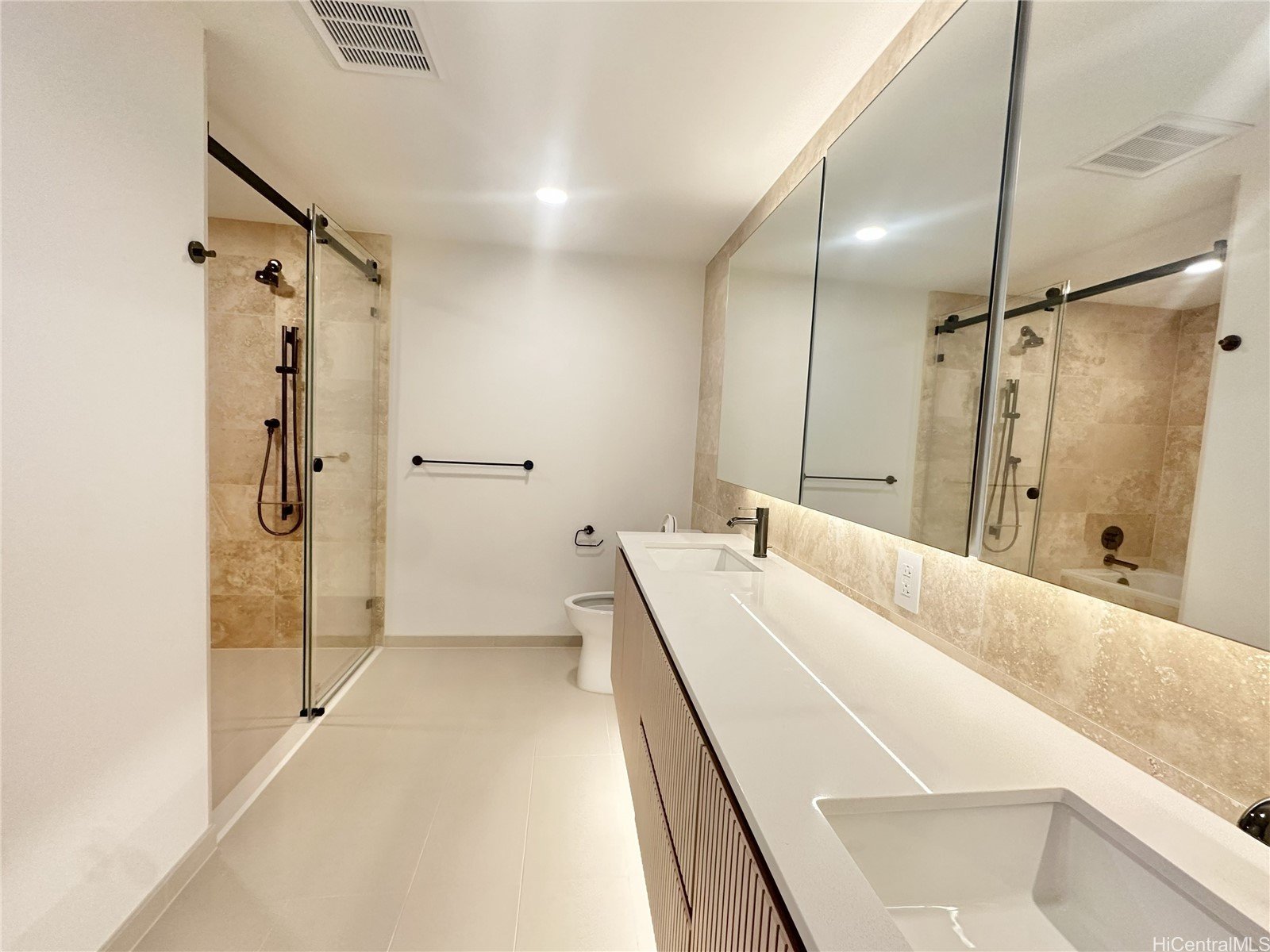 333 Ward Avenue #3501
