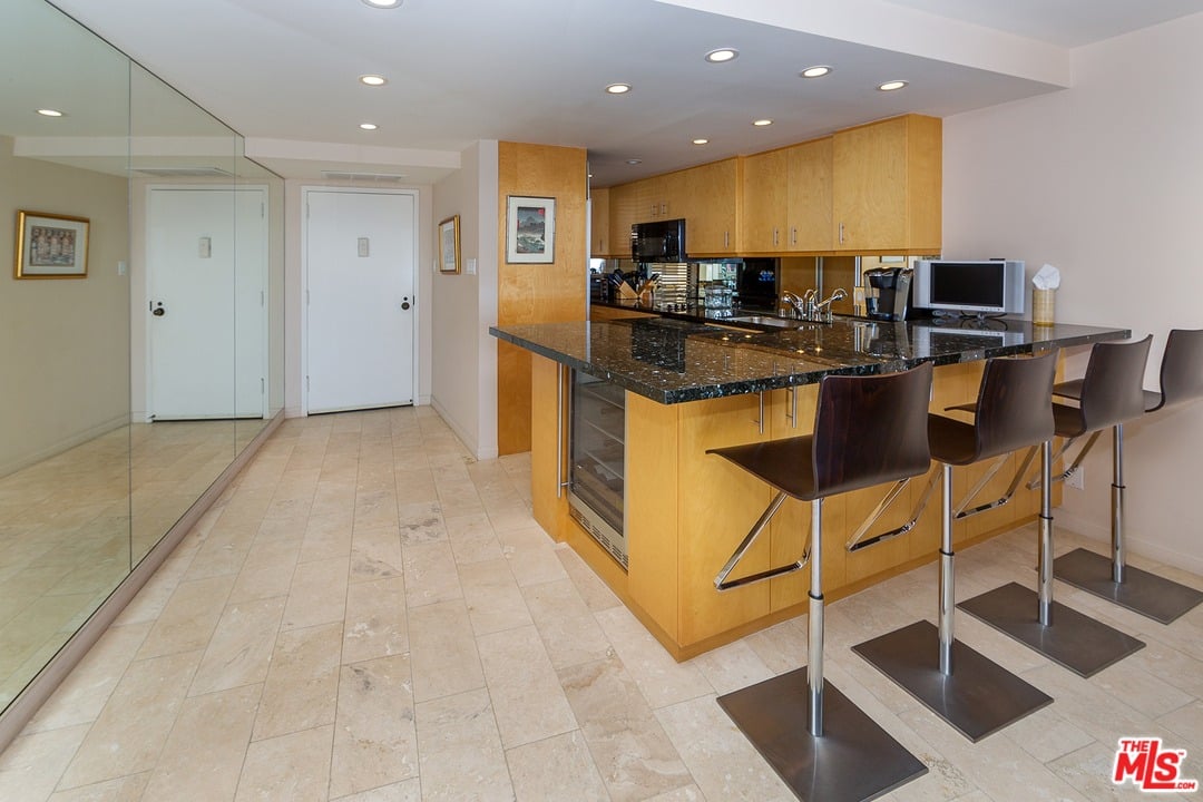  4265 Marina City Dr #520 CTS