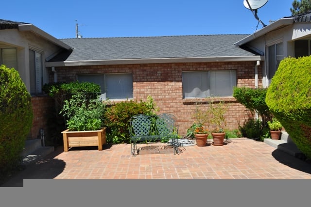 Duplex Sold in East Sacramento! 1300-1302 50th St. Off M St.