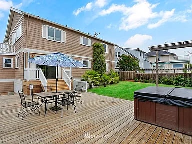 3249 NW 65th St