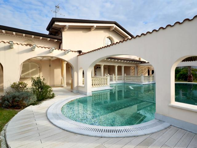 Newly Built Tuscan Villa With Marble Features