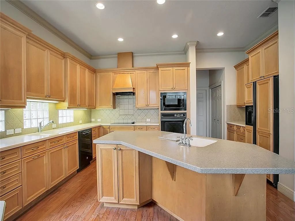 234 Lakay Pl