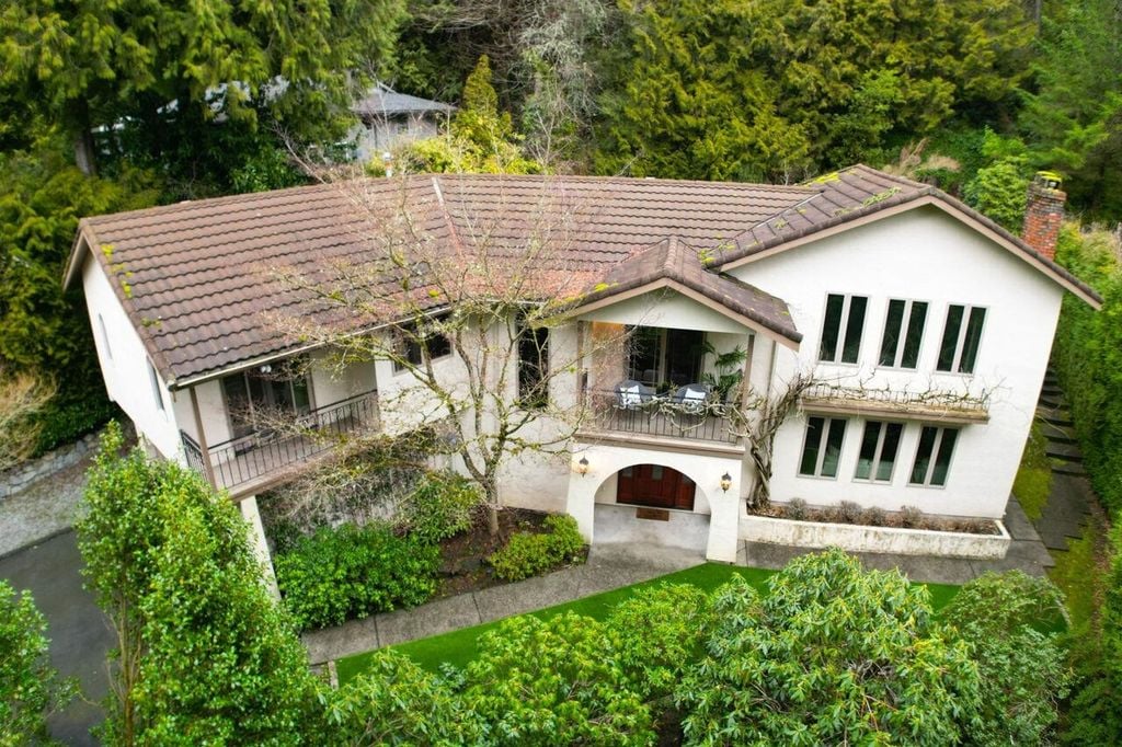 4397 Rockridge Rd