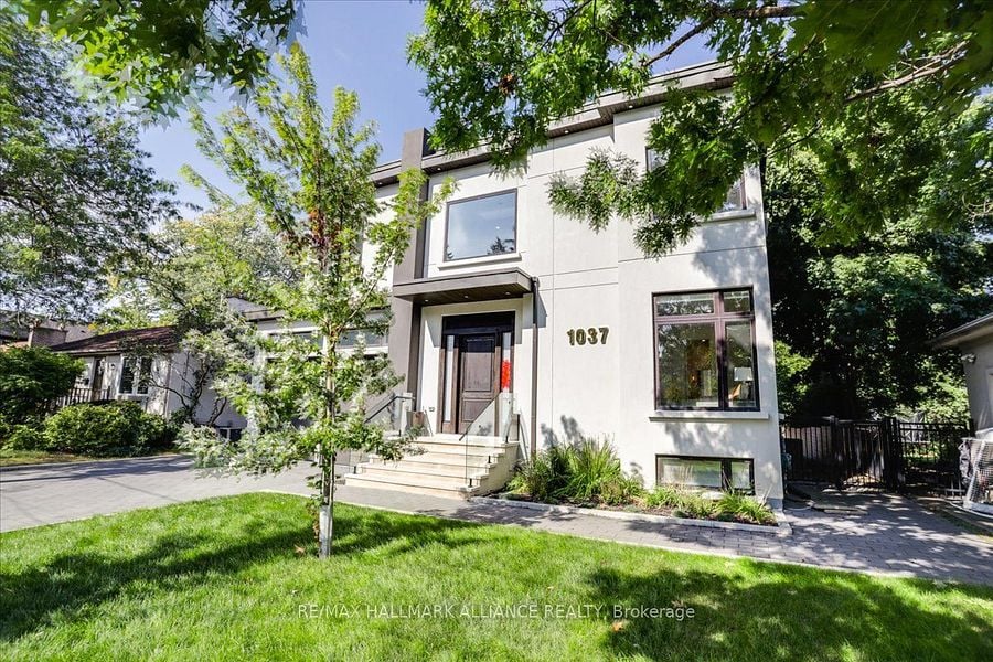 1037 Melvin Ave