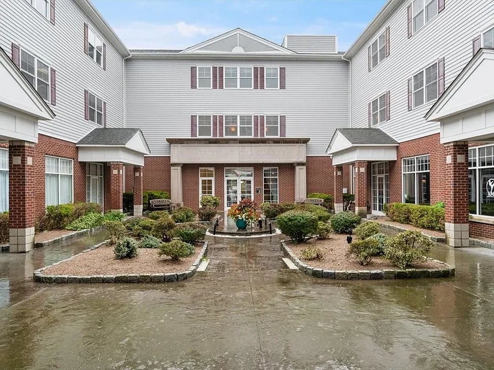 114 Granite St UNIT 319