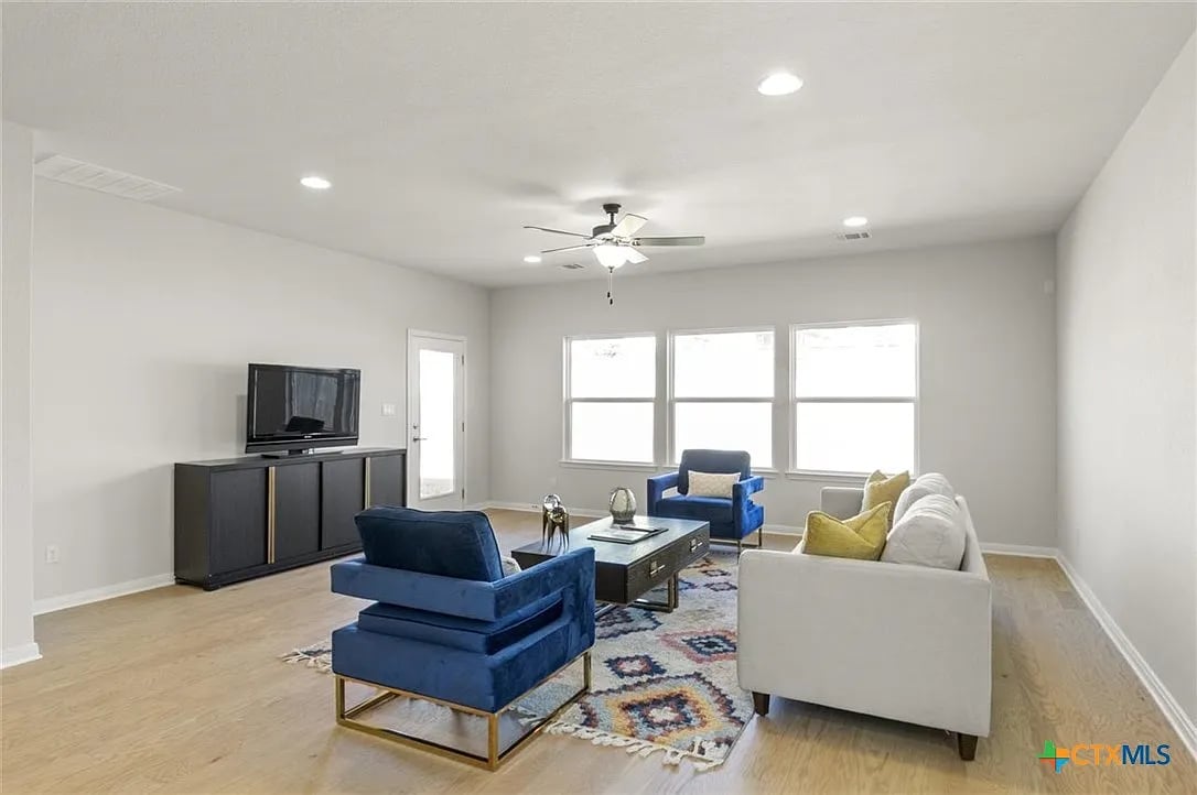 161 Mountain Sage Loop