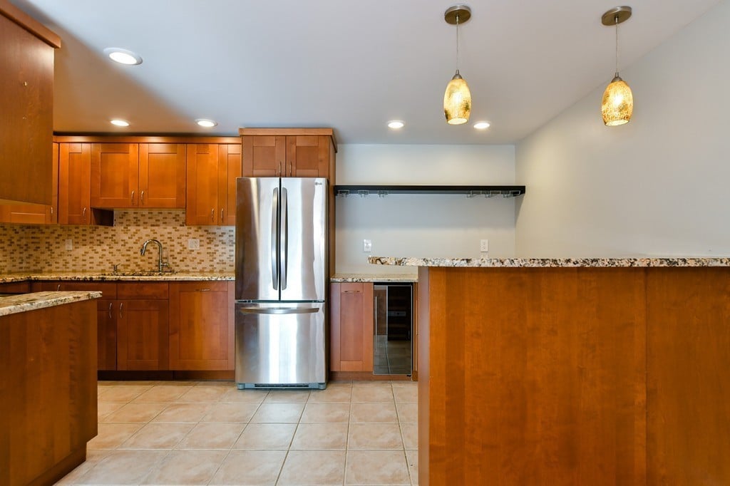 50-56 Broadlawn Park, #115