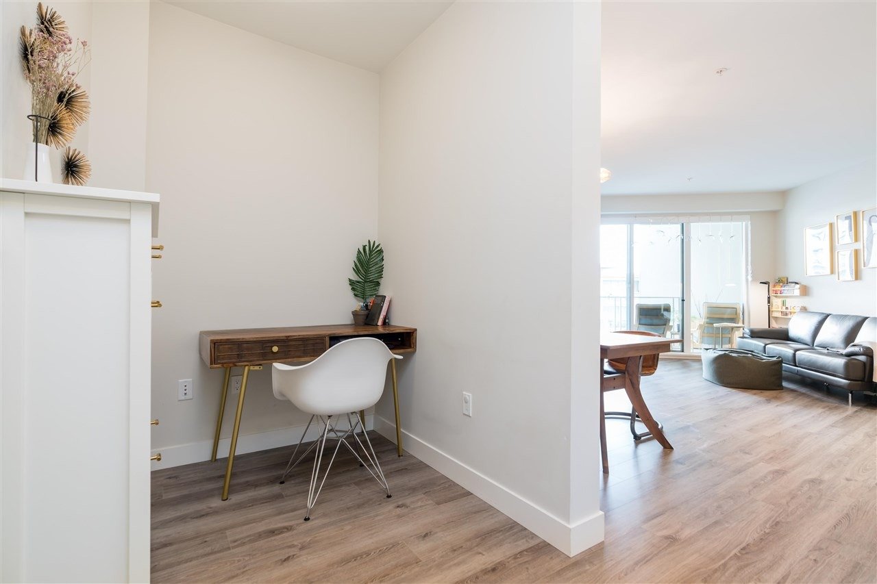 1768 Gilmore Ave, #303
