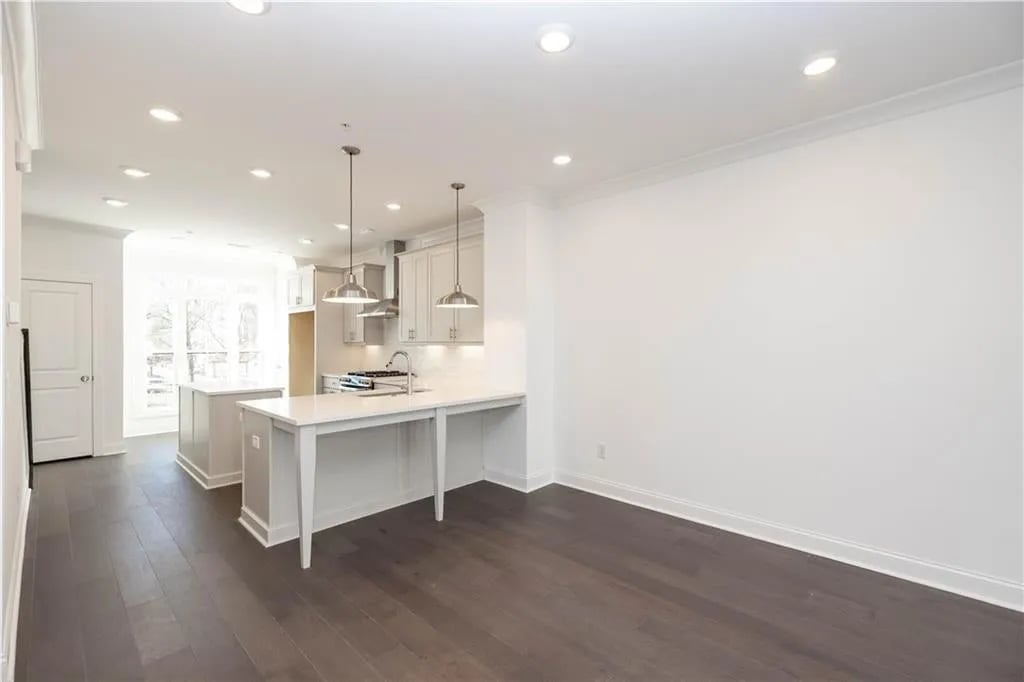 352 Olmstead Way, #28