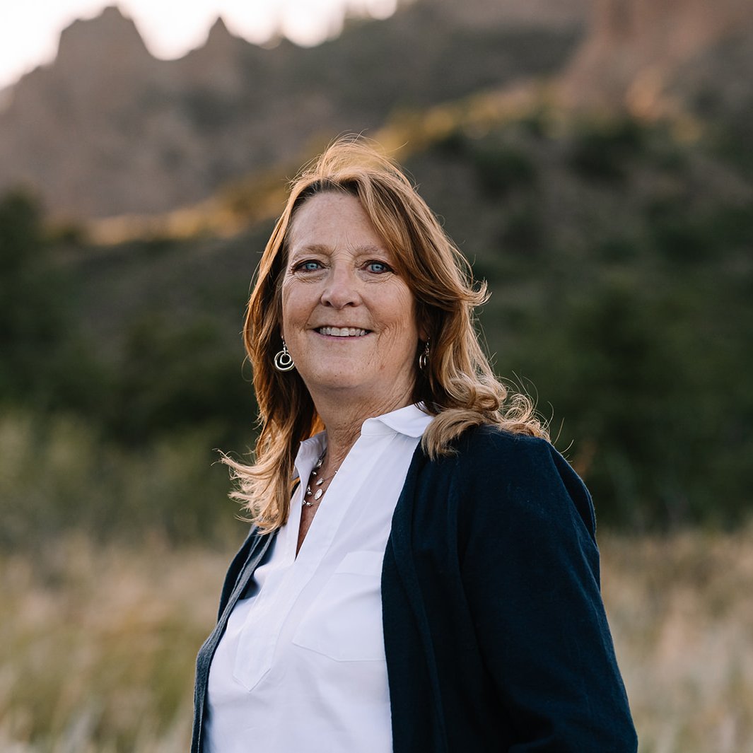 Tami Belsey Colorado Springs, CO Real Estate Agent Headshot