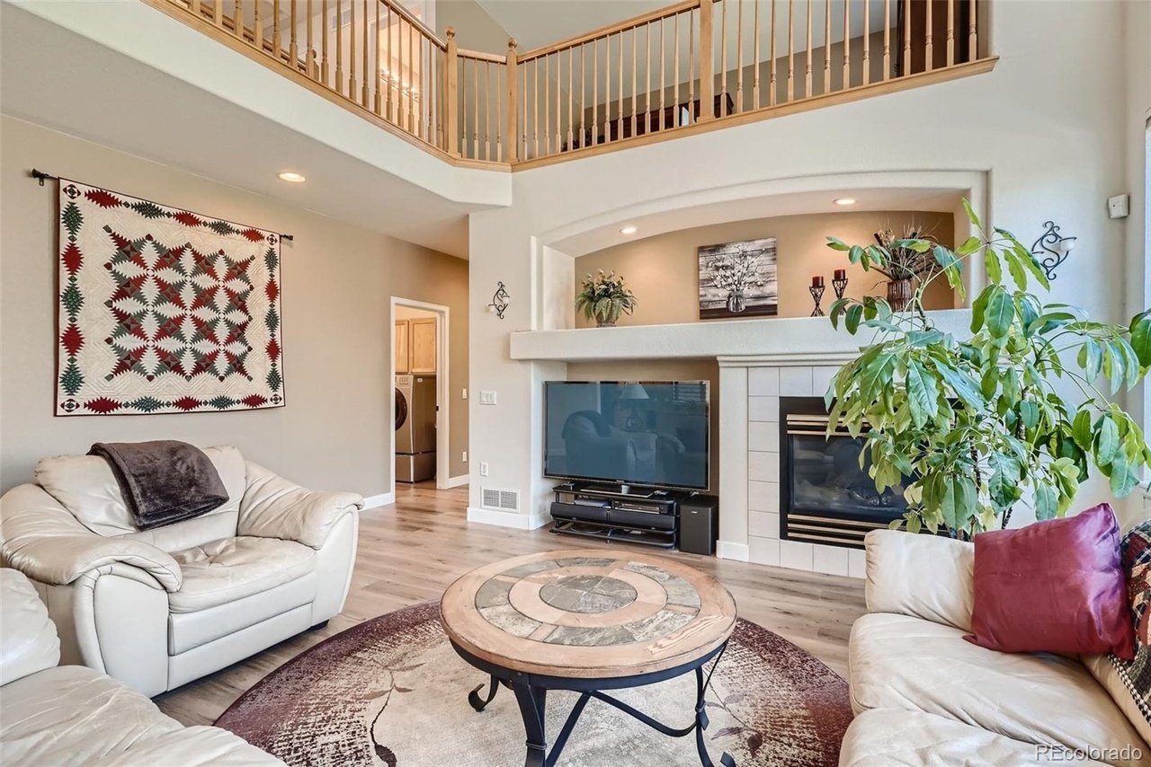 10229 Dan Ct